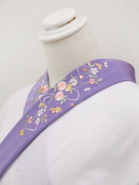 うす紫系・刺繍襟
